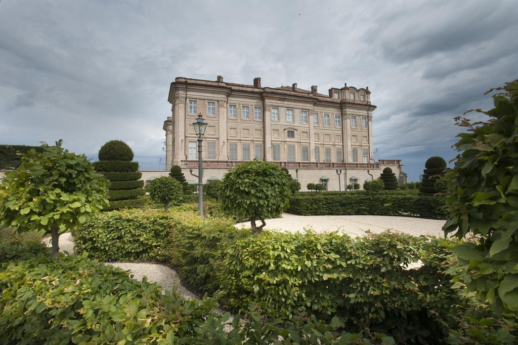 Hotel Castello Di Guarene Extérieur photo